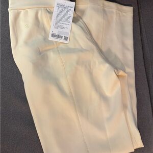 Lululemon high-rise straight leg pant